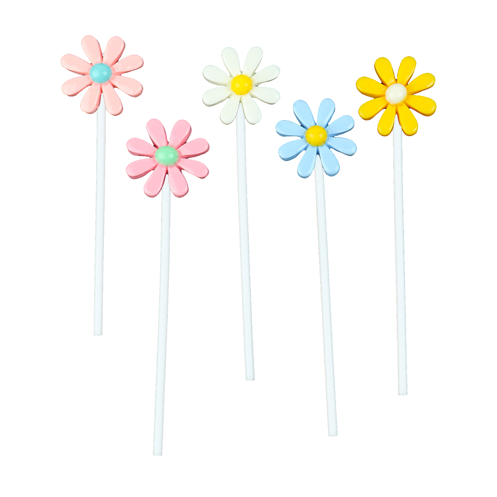 O'Creme Colored Daisy Cake Toppers, Pack of 5