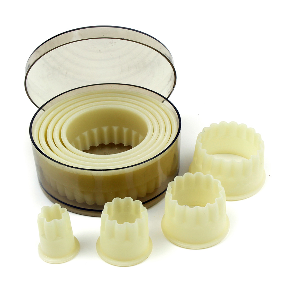 O'Creme Heat Resistant Cutters, Fluted Round, 9-Piece Set