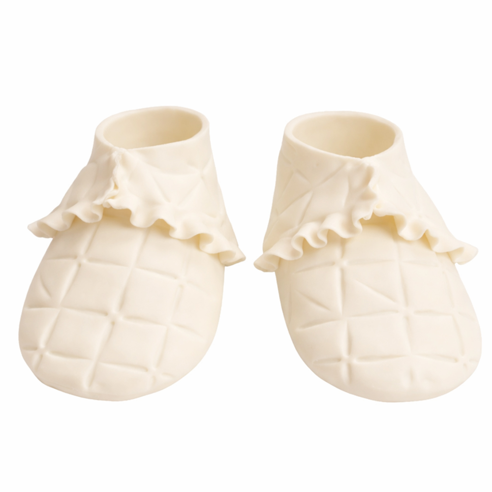 O'Creme Ivory Ruffled Gumpaste Booties, 2.75" x 1.5" - 1 Pair