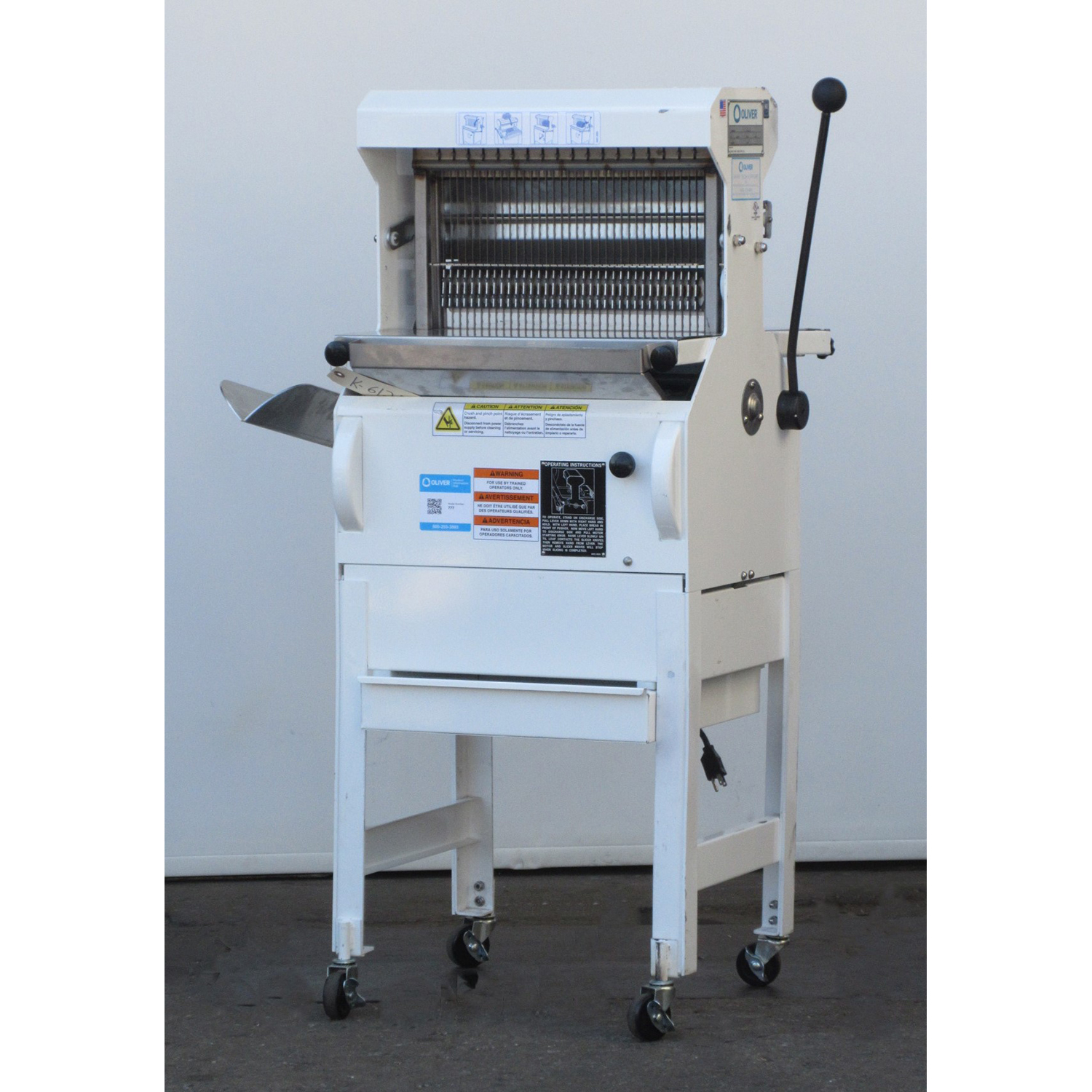 Oliver 777NT Bread Slicer 7/16" Slices, Used Excellent Condition