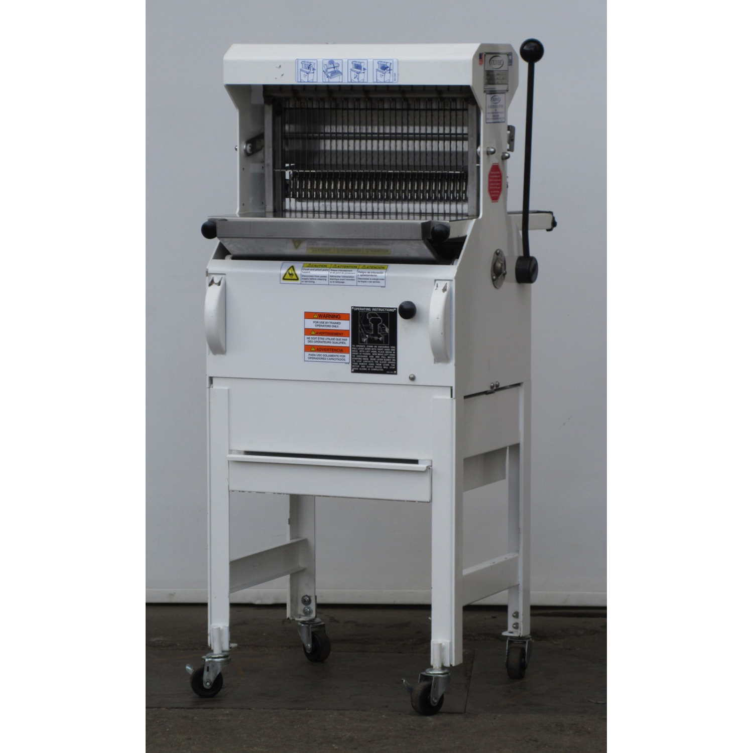 Oliver 777NT Bread Slicer 1/2" Slices, Used Excellent Condition