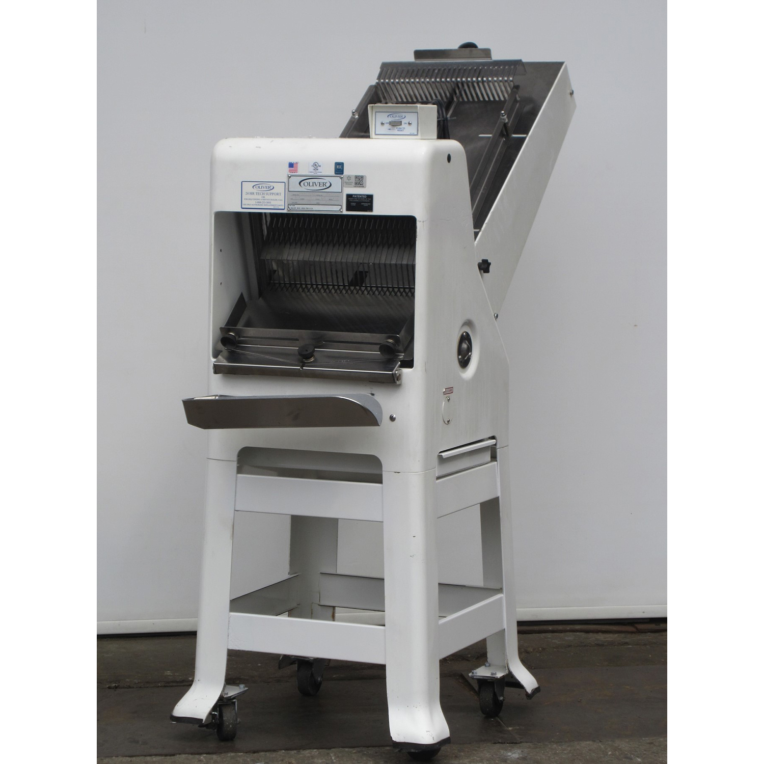Oliver 797-32NC-Bread Slicer, 1/2" Cut, Used Excellent Condition