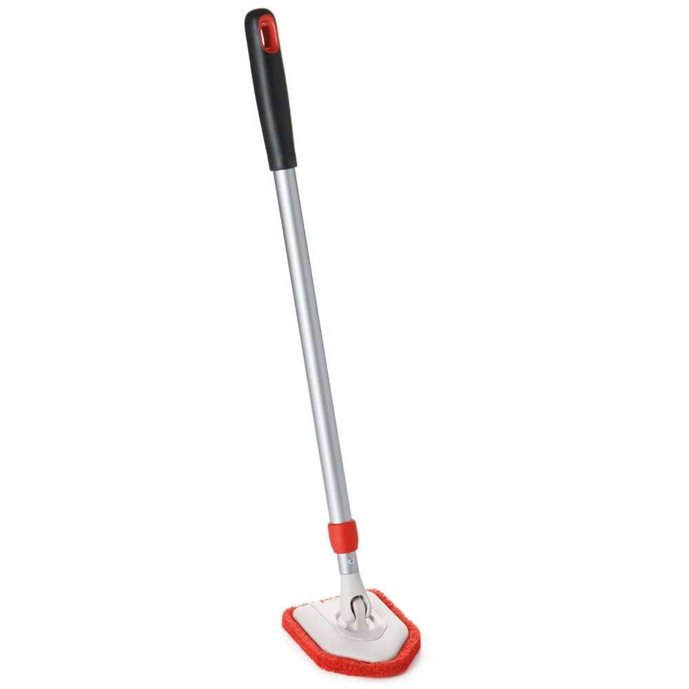 OXO Extendable Tub & Tile Scrubber