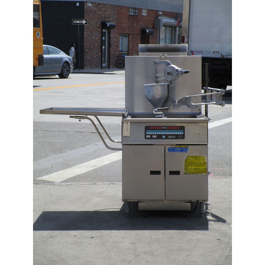 Pitco Donut Fryer With Manual Donut Dropper DD24R-MS, Very Good Condition