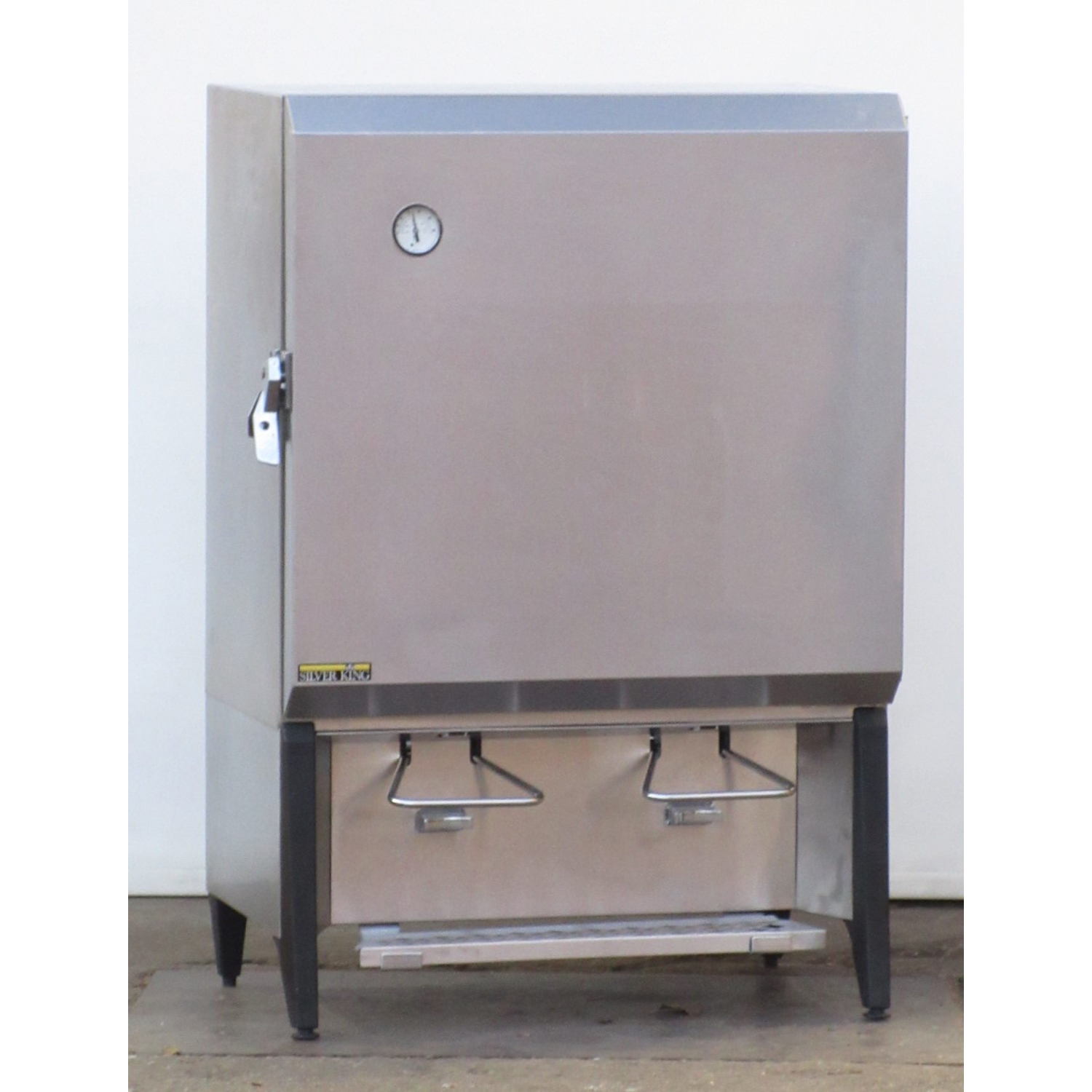 SilverKing SKMAJ2/C4 Milk Dispenser, Used Excellent Condition