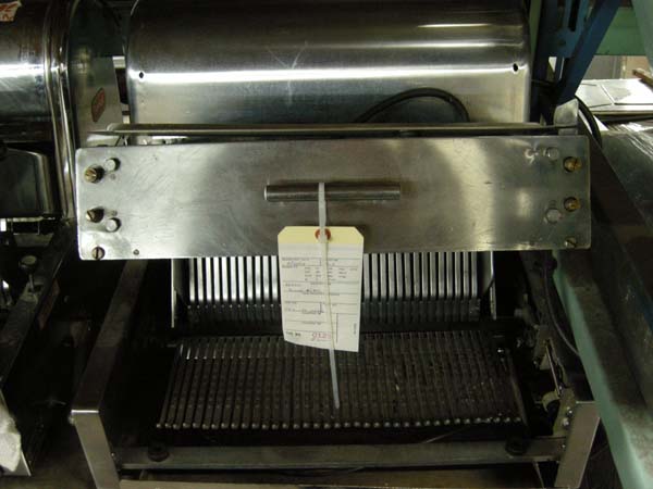 berkel bread slicer 7/16 cut new blades ,beautiful shape Used