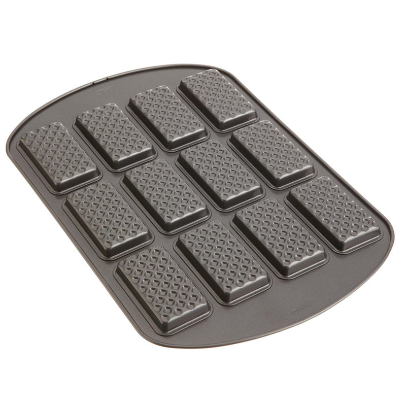 Wilton 12Cavity Ice Cream Sandwich Pan Shaped Cake Pans