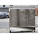 Entree 3 Door Refrigerator Model CR3- 72 Cu. Ft Excellent Condition