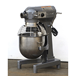 Hobart A200 Mixer 20 Qt, Bowl And 2 Attachments Included, Used Excellent Condition