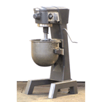 Hobart D300 Mixer 30 Qt, Bowl And 2 Attachments Included, Used Excellent Condition