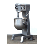 Hobart D300T Mixer 30 Qt, Bowl And 2 Attachments Included, Used Excellent Condition