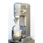Hobart M802 80 Qt Mixer, Bowl And 2 Attachments Included, Used Excellent Condition