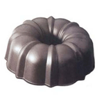 Nordicware Classic Bundt Cake Pan 12-Cup / 2.8 Liter
