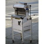 Oliver 777 Bread Slicer 1/2" Cut, Good Condition