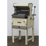 Oliver 777 Bread Slicer, 1/2