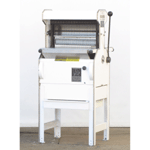 Oliver 777 Bread Slicer 1/2" Cut, Used Excellent Condition