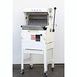 Oliver 777NT Bread Slicer 1/4" Slices, Used Excellent Condition