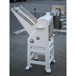 Oliver 797-32 5/8" Cut Bread Slicer With Bagger, Used Very Good Condition