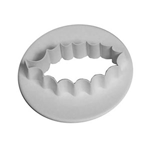 PME Holly Leaf Cutter
